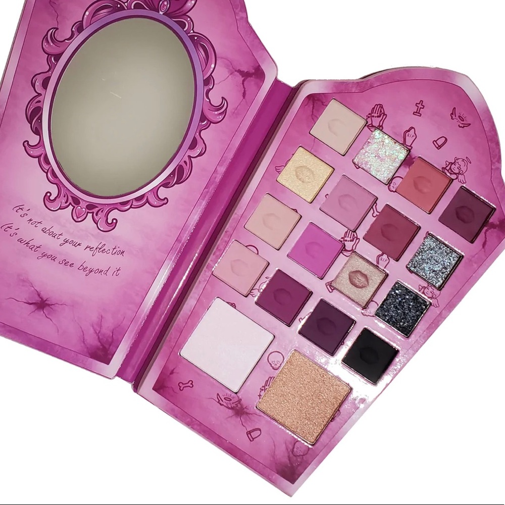NEW R.I.P. EYESHADOW PALETTE
